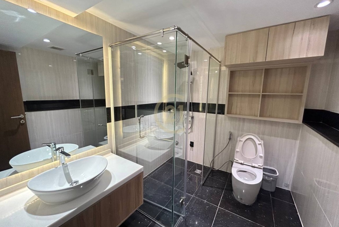 4 Bedroom For Rent At Tonle Bassac