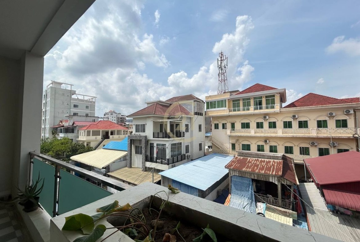 Specious 2 Bedroom for rent at TTP