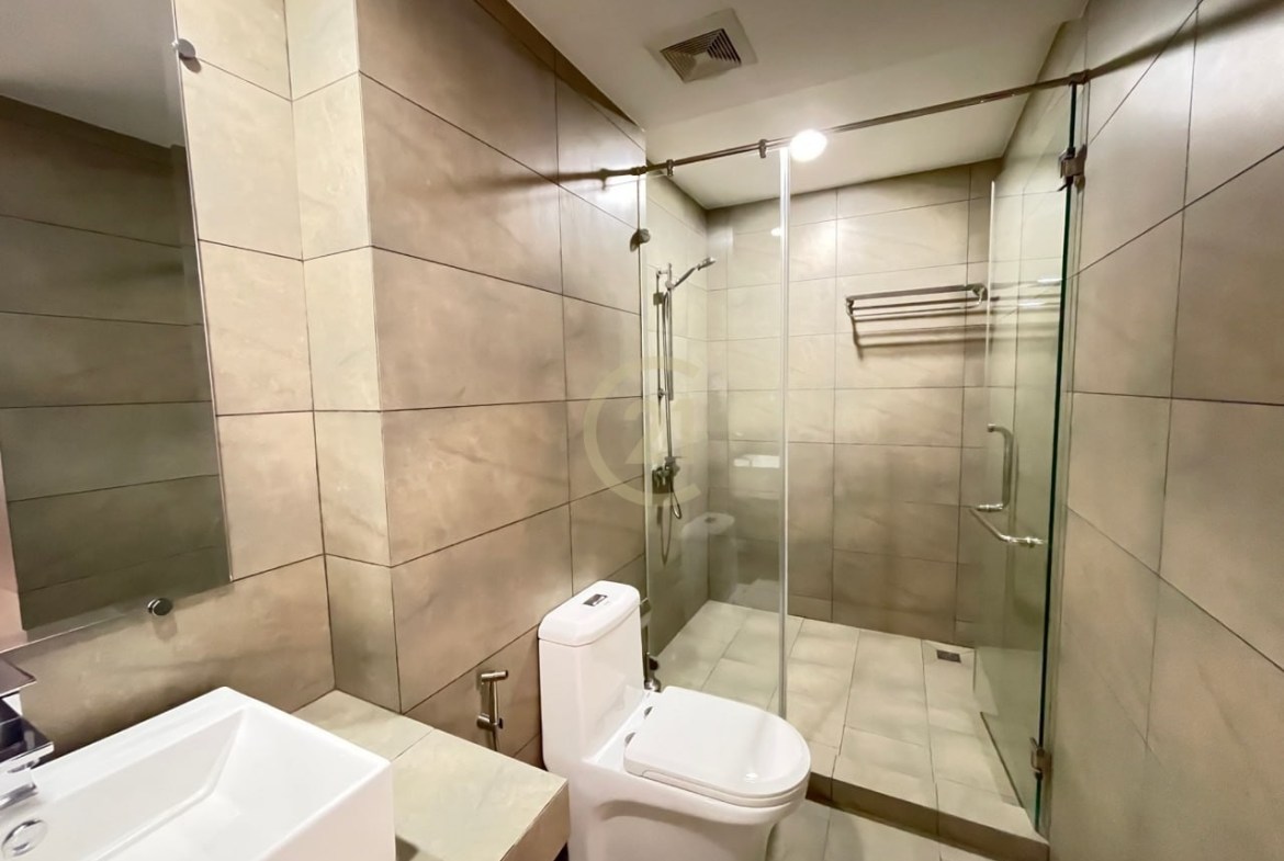 Brand New Two Bed Condo for rent at Mean Chey