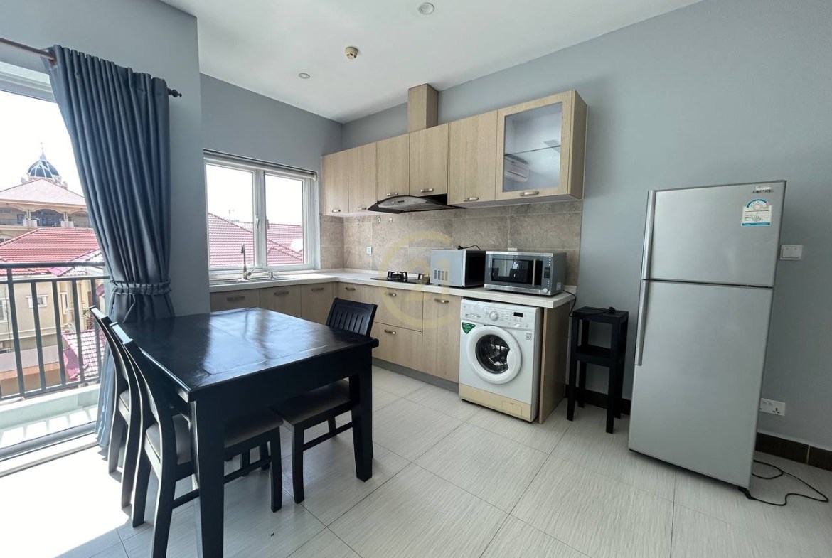 2 Bedroom For Rent At Psar Derm Thkov