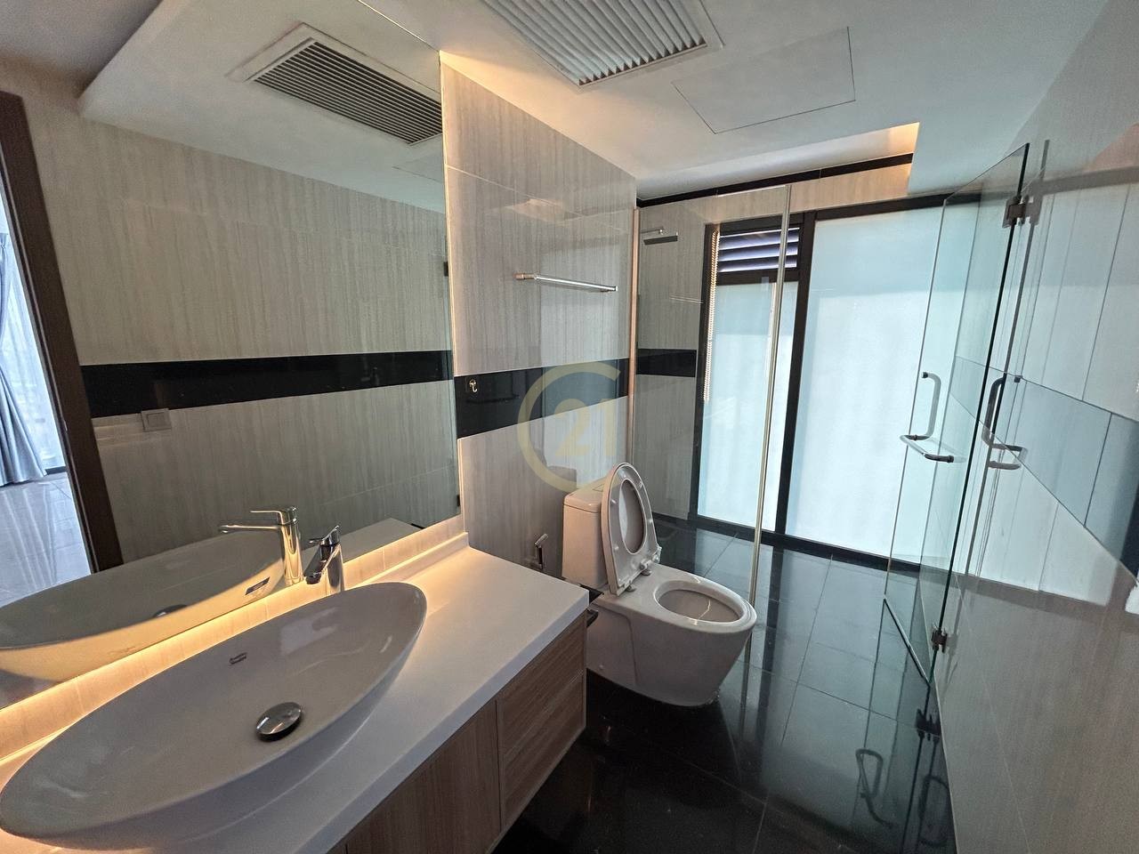 4 Bedroom For Rent At Tonle Bassac
