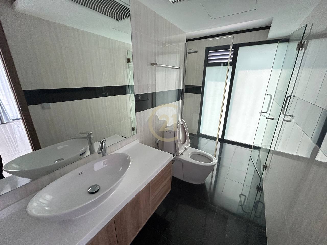4 Bedroom For Rent At Tonle Bassac