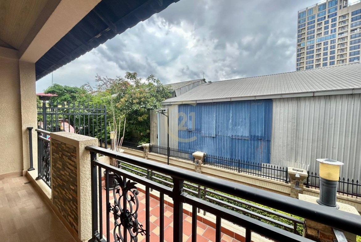 House For Rent At Psar Derm Thkov