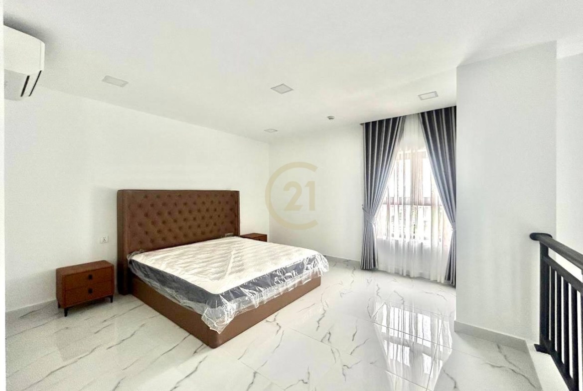2 Bedroom For Rent At Boeung Trorbek