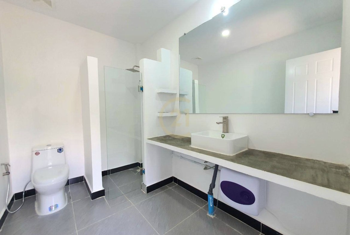 Brand new 01BR for rent at Tonle Bassac