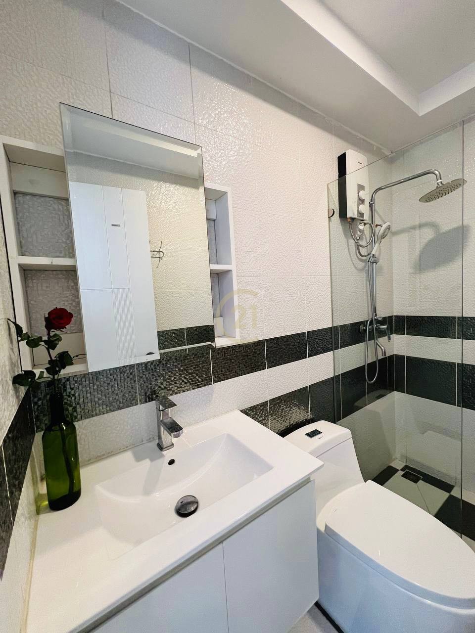 Special Price 2 BR Apartment for at 7 Makara
