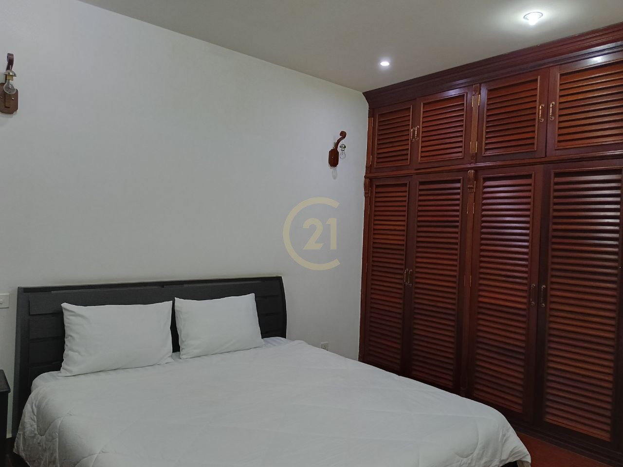 One Bedroom For Rent At Toul Tompung