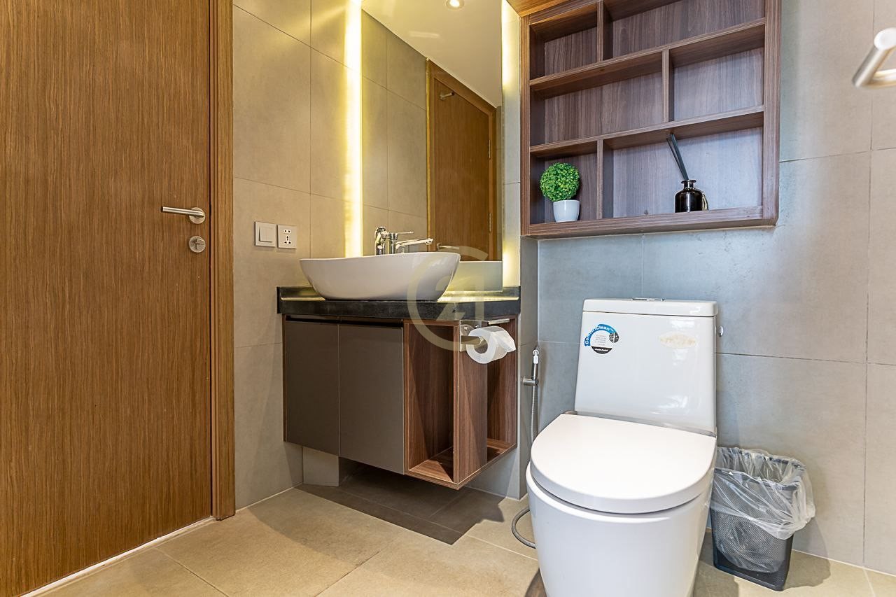 3 Bedroom For Rent At Tonle Bassac