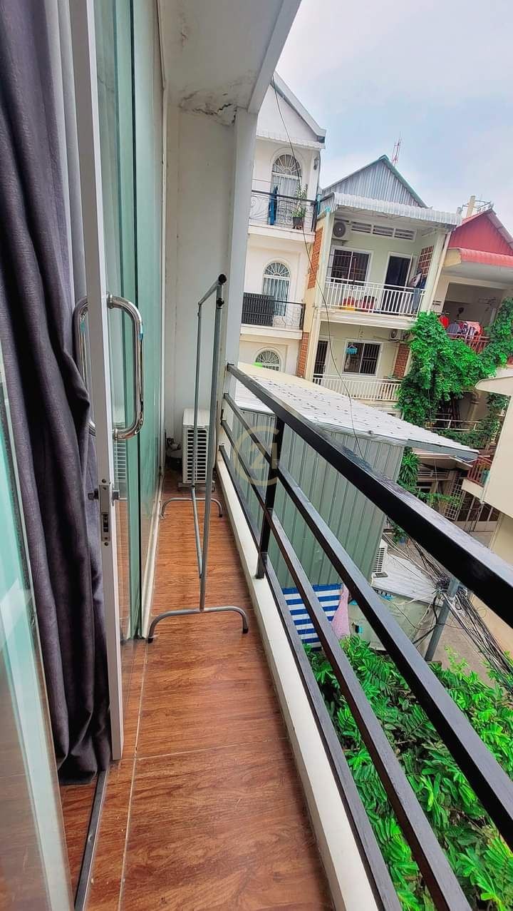 Studio Apartment for rent at Doun Penh