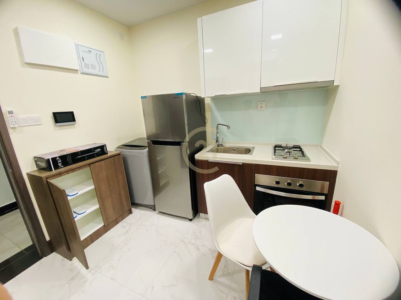 Nice Studio room for rent at St 2004