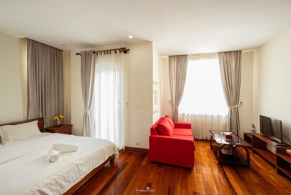 Modern 1 Bed Apartment for rent at TTP