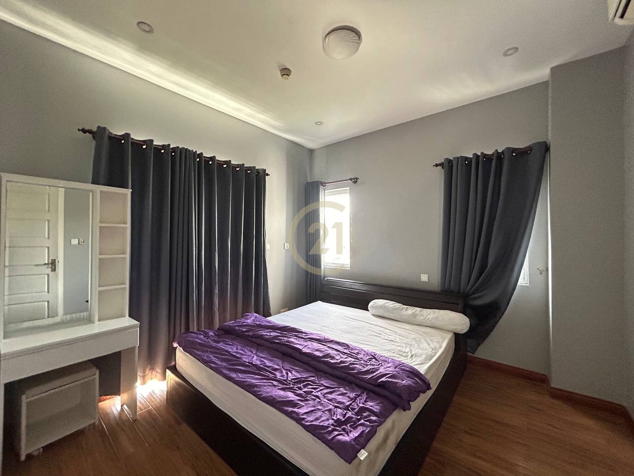 2 Bedroom For Rent At Psar Derm Thkov