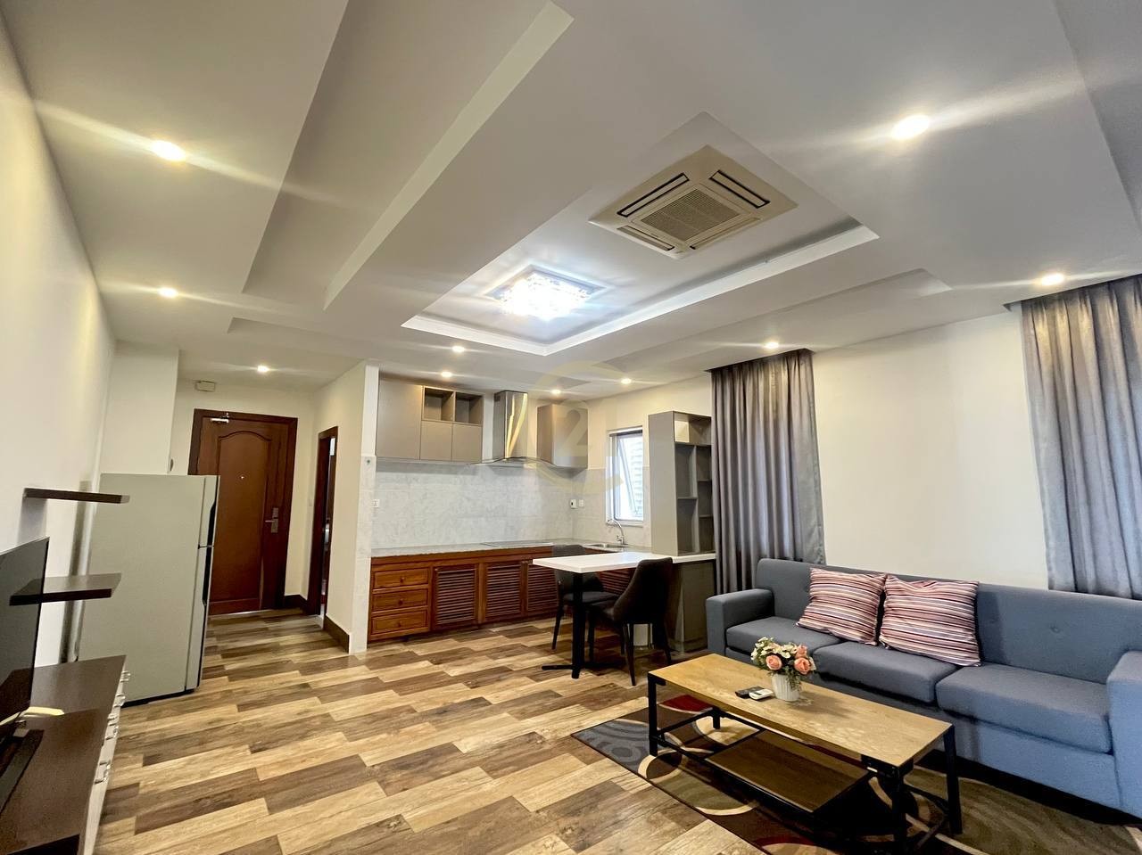 1 Bedroom For Rent At Olympic