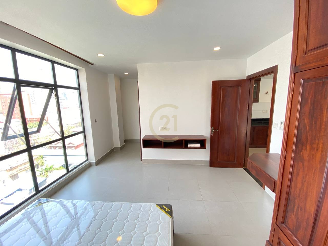 One bedroom for rent at Russian Market