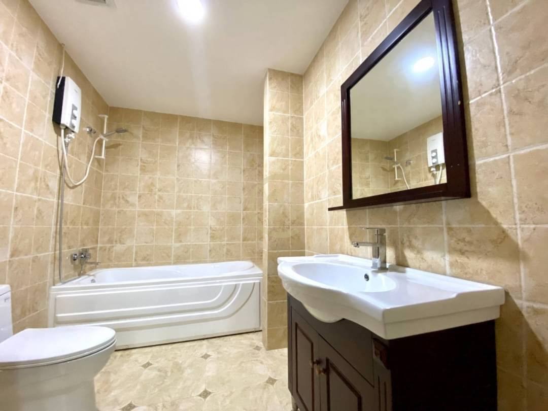Two bedroom for rent at Olympia City