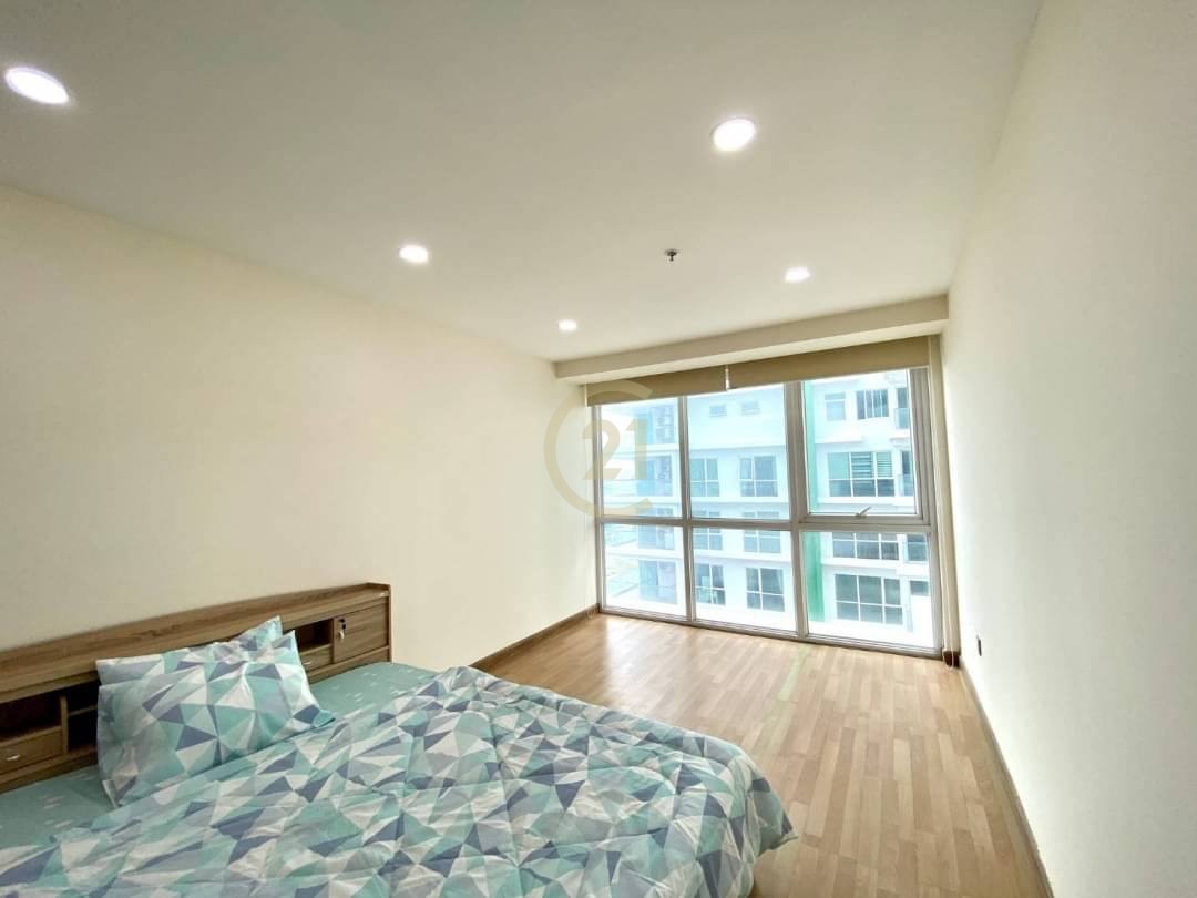 Two bedroom for rent at Olympia City