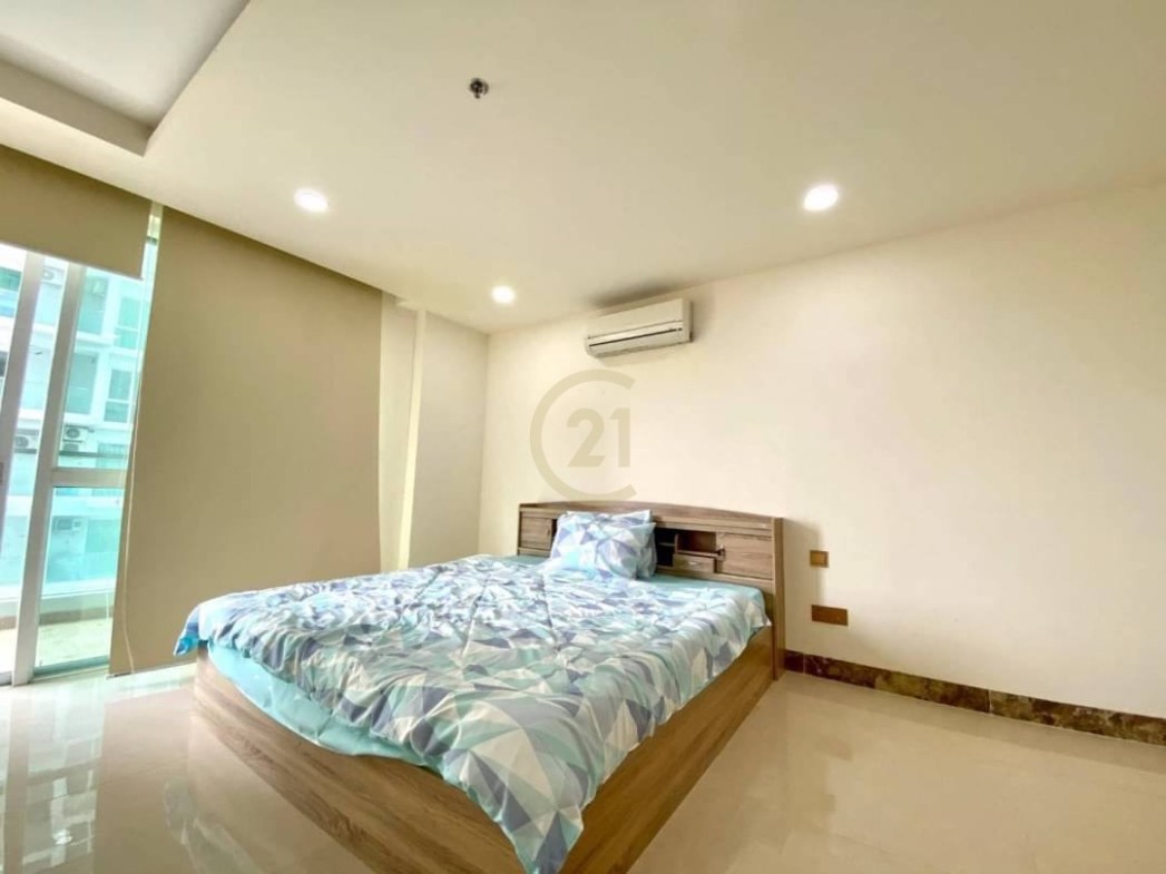 Two bedroom for rent at Olympia City