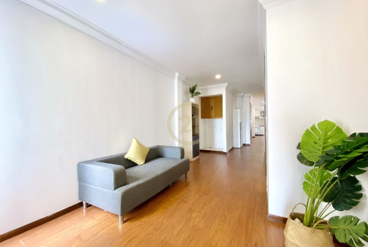 CLASSIC THREE BEDROOM FOR RENT