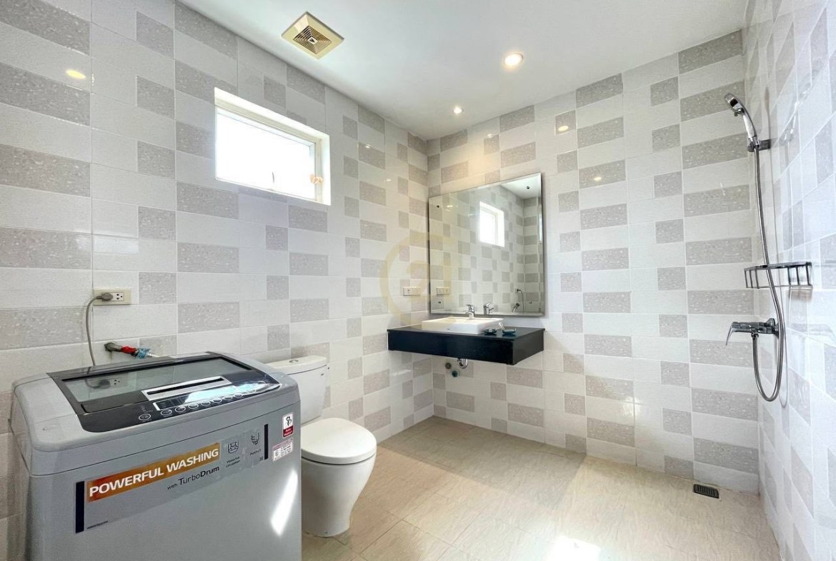 MODERN TWO BEDROOM FOR RENT
