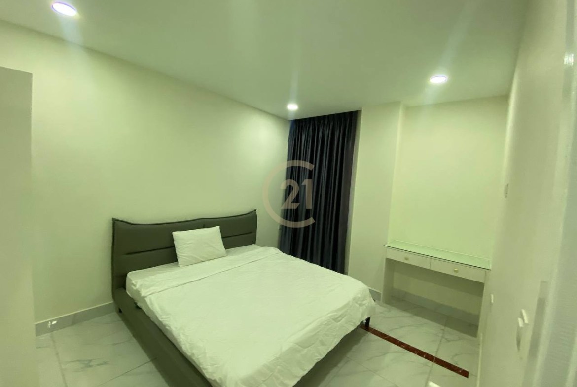 1 Bedroom Apartment For Rent At Toul Tom Pong