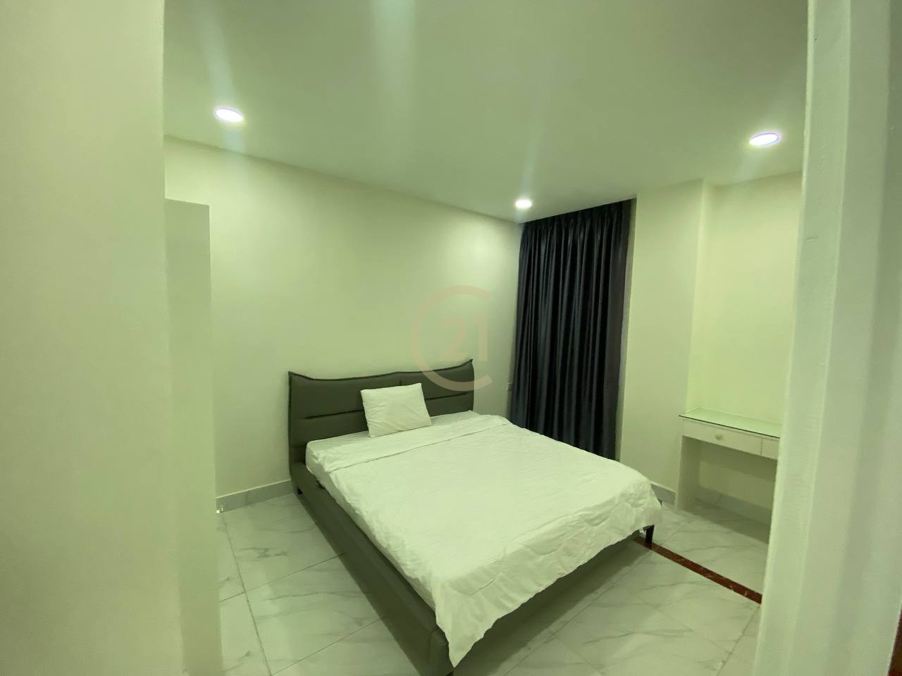 photo_2024-05-15_11-16-42 1 Bedroom Apartment For Rent At Toul Tom Pong