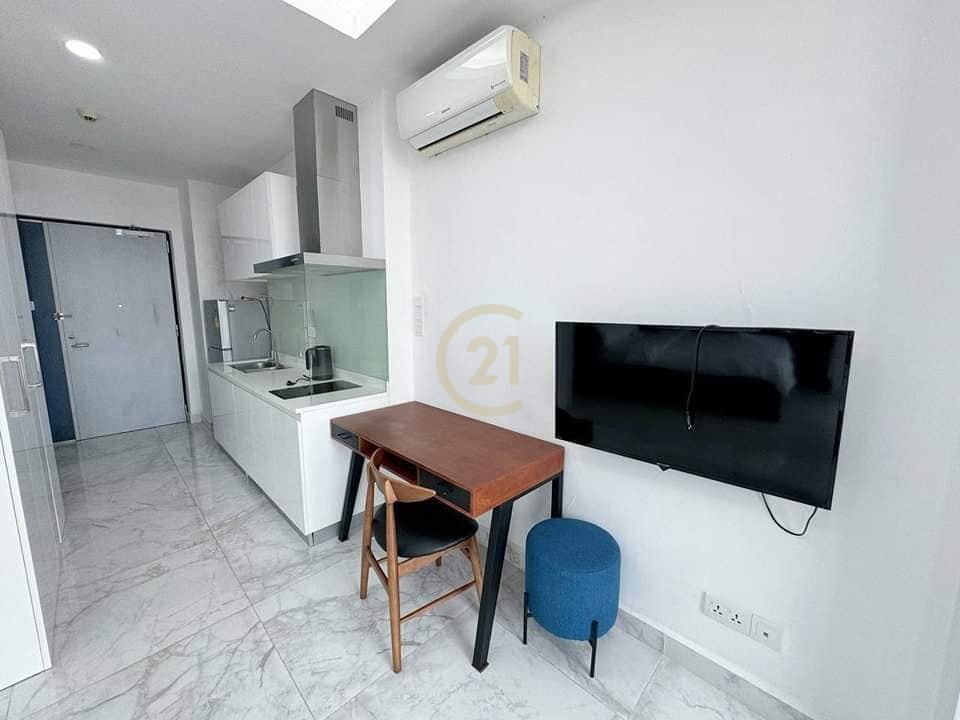 1 Bedroom Apartment For Rent At BKK1