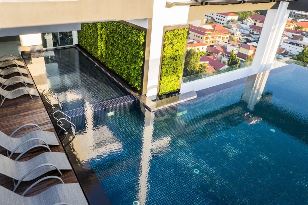 Luxury 2 Bedroom Apartment For Rent At BKK1