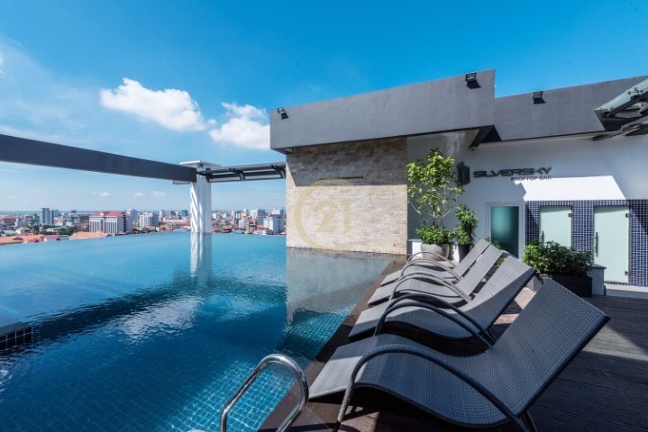Luxury 2 Bedroom Apartment For Rent At BKK1
