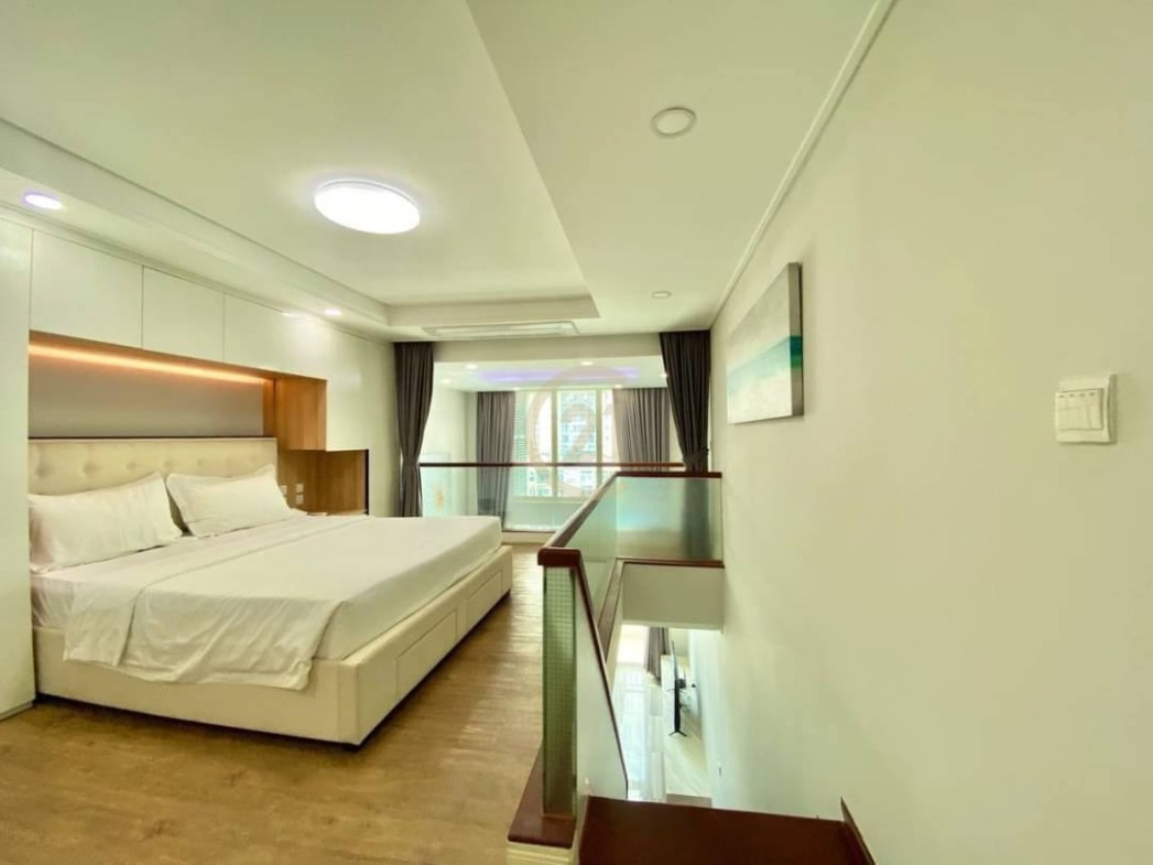Duplex One bedroom for rent at BKK1