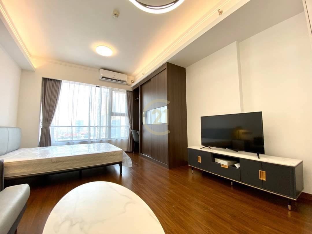 Condo for rent at BKK1