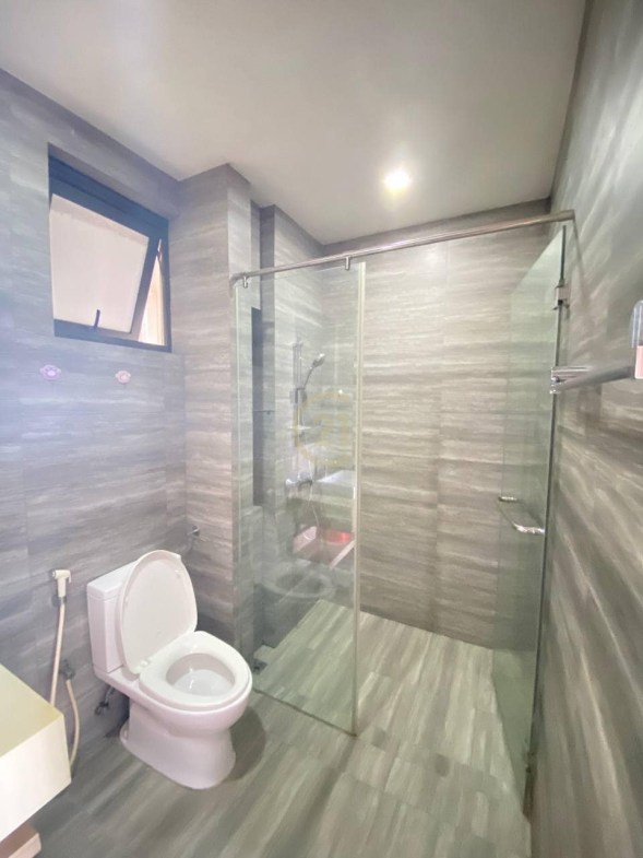 1 Bedroom Apartment For Rent At BKK3