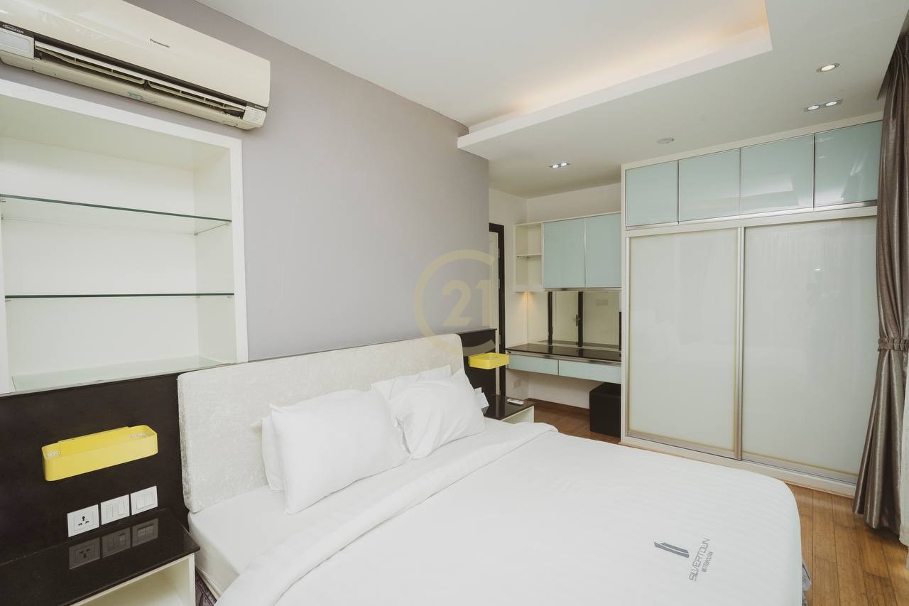 Luxury 2 Bedroom Apartment For Rent At BKK1