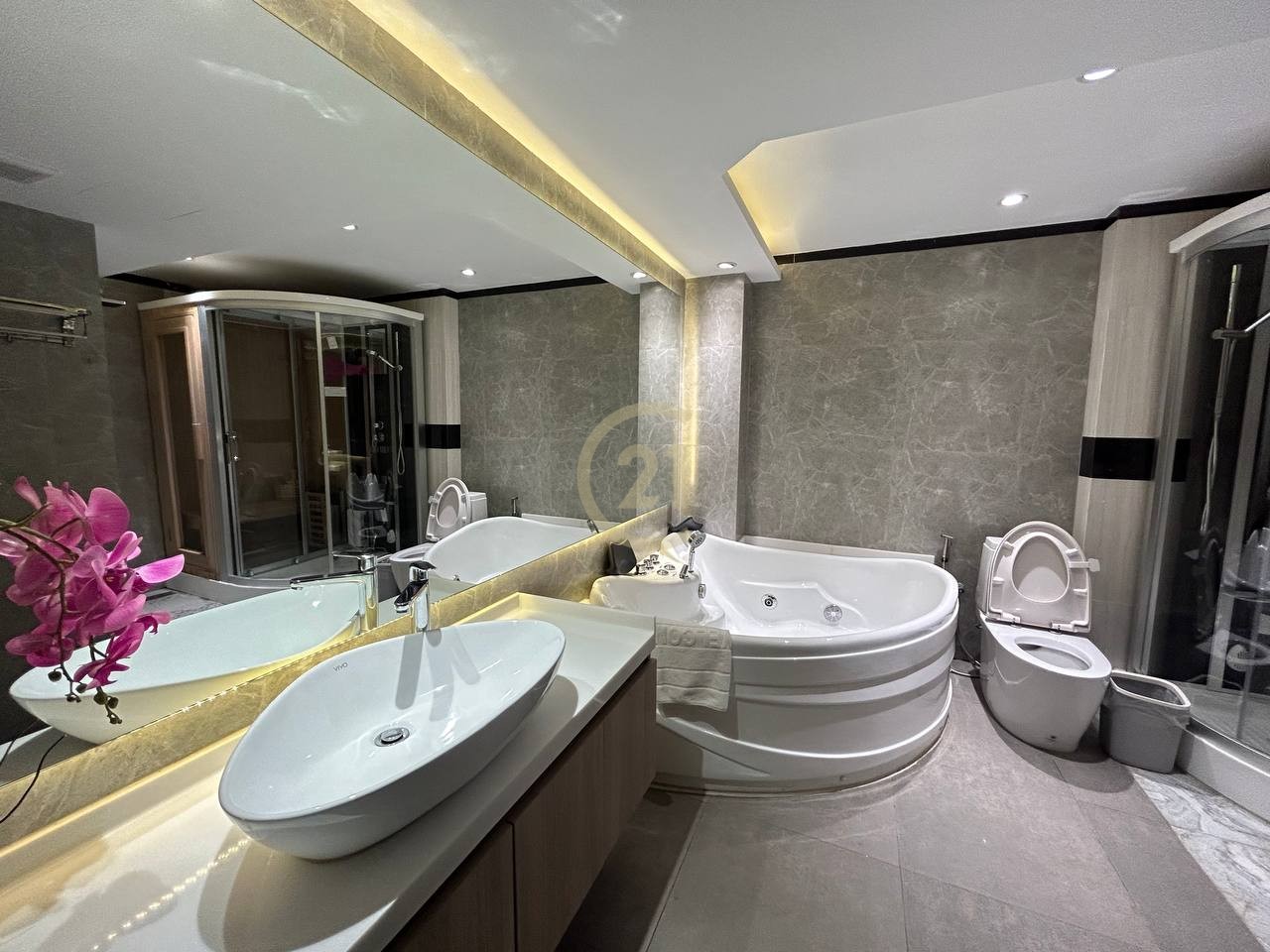 4 Bedroom For Rent At Tonle Bassac