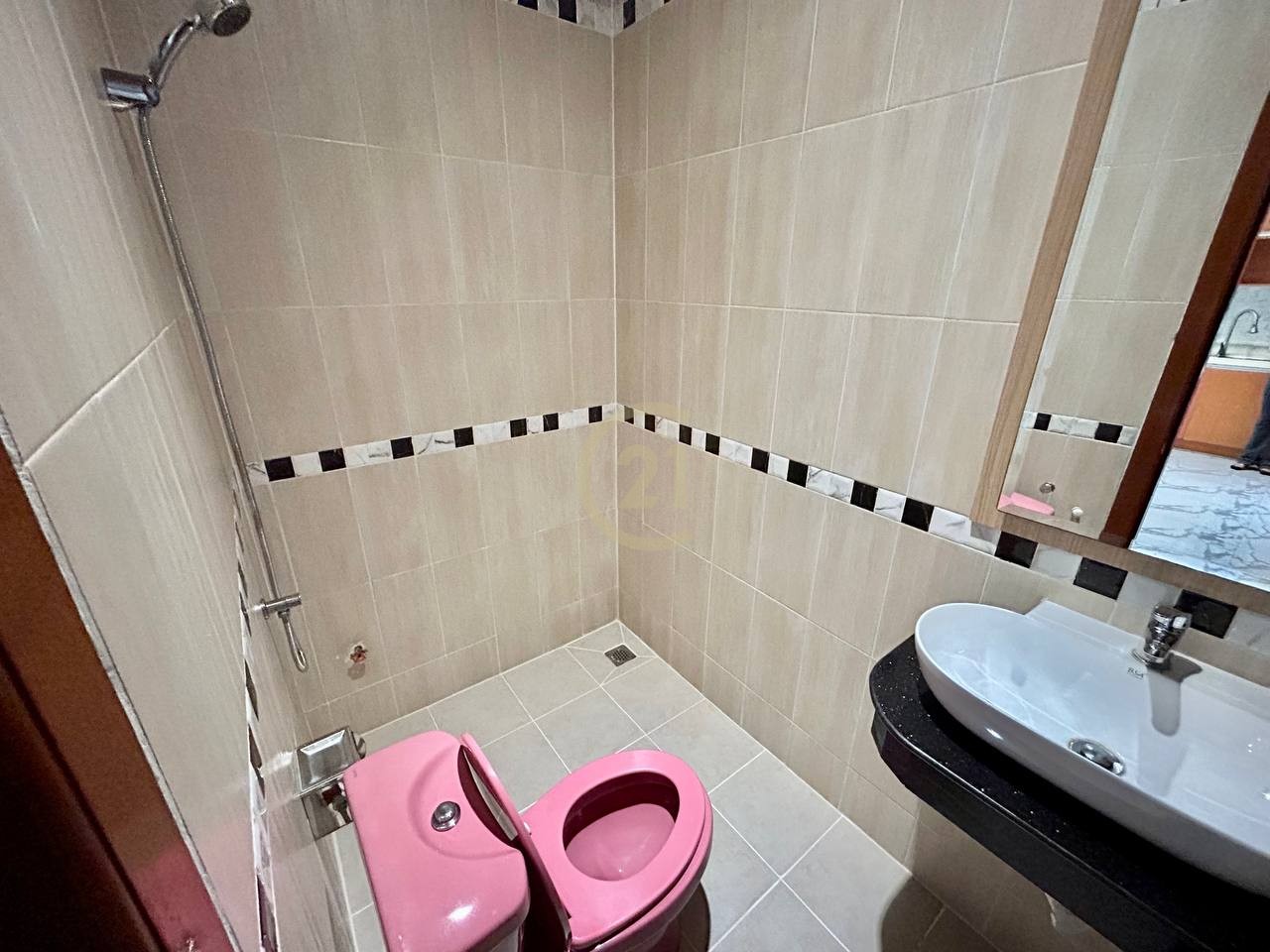 2 Bedroom For Rent At Psar Derm Thkov