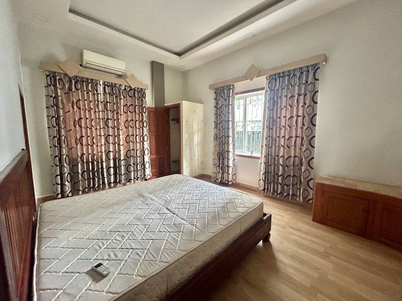 House For Rent At Psar Derm Thkov