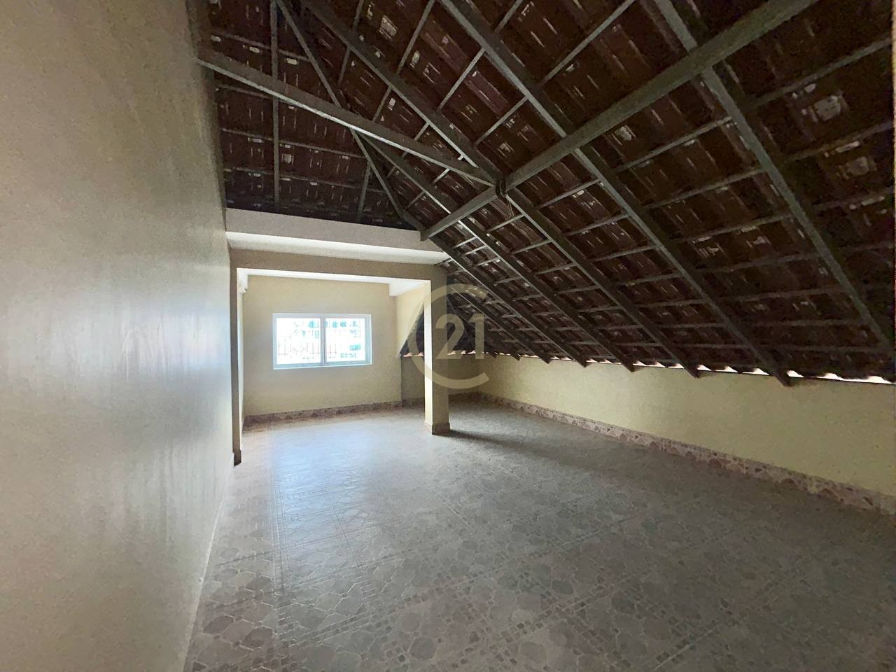House For Rent At Psar Derm Thkov