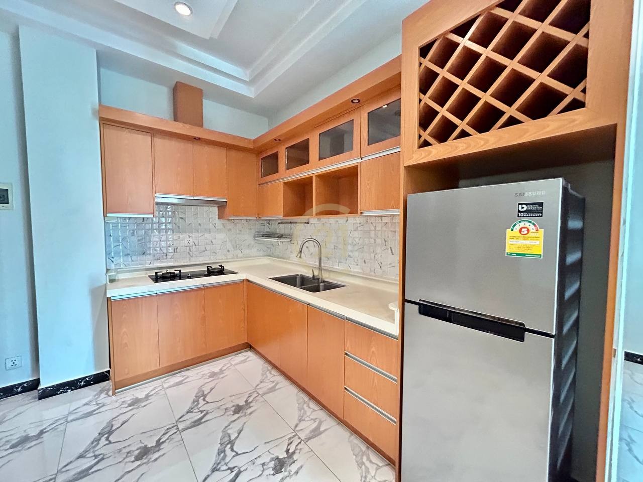 2 Bedroom For Rent At Psar Derm Thkov