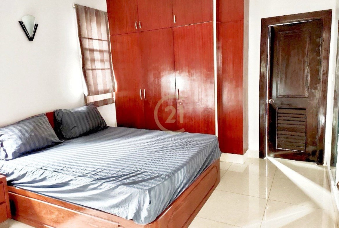 1 Bedroom For Rent At Olympic