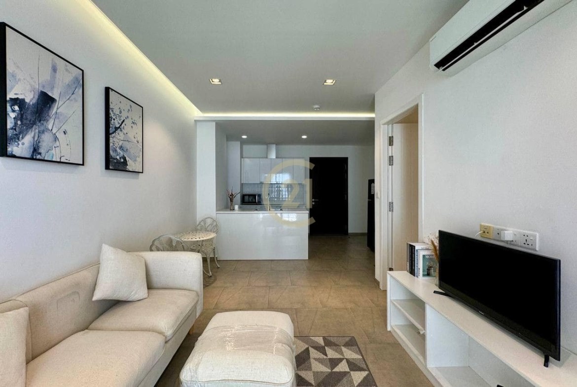 Nice 2 Bed Condo for rent at Mean Chey