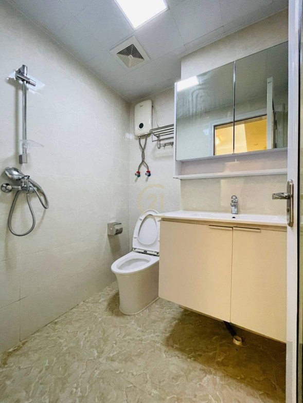 Modern One Bedroom Condo for rent