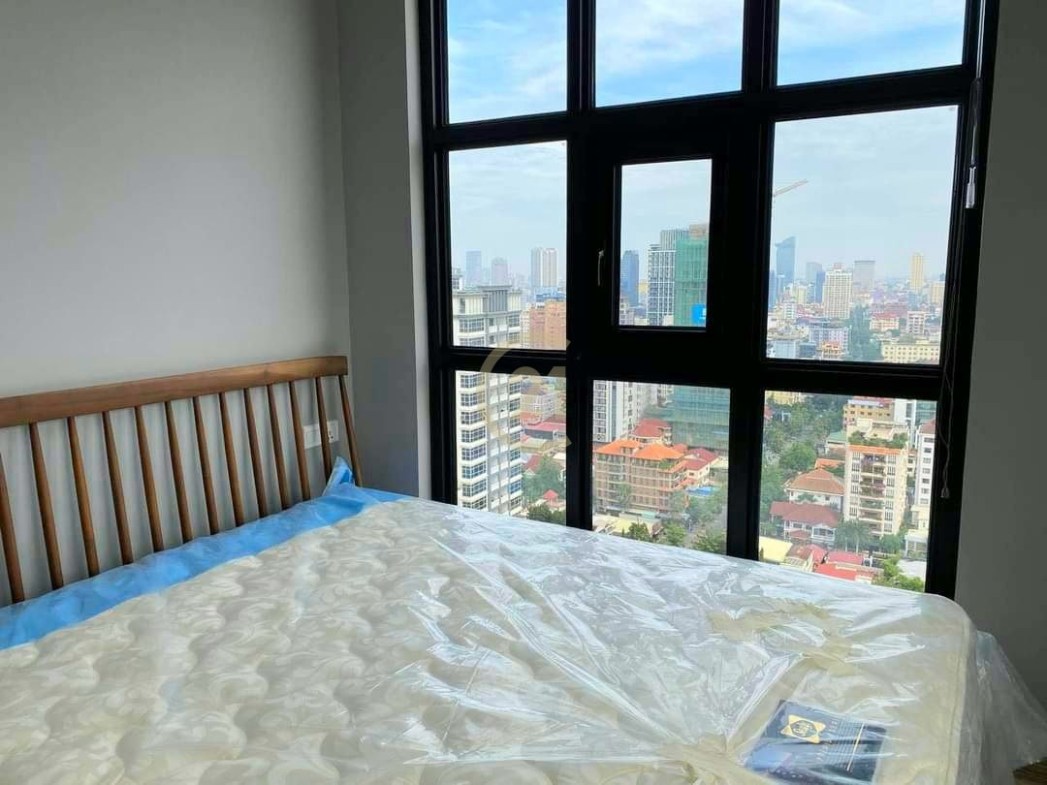 Brand new 02BR for rent at BKK1