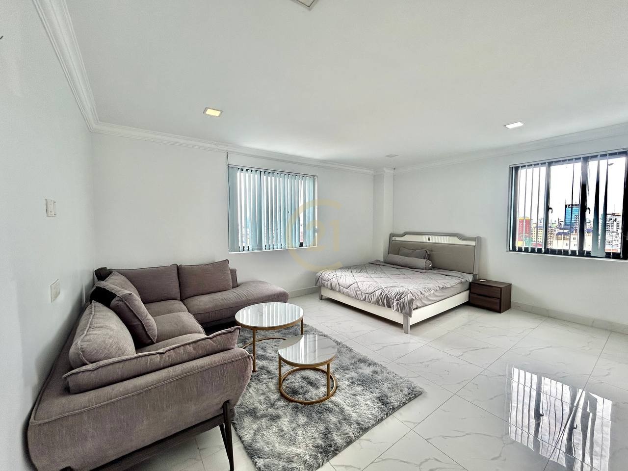 Pent House For Rent At Psar Derm Thkov