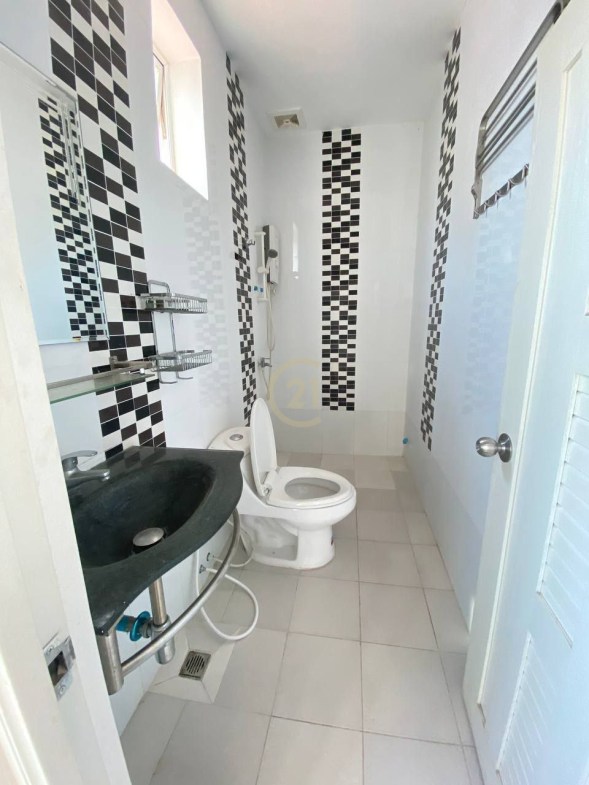 1 Bedroom For Rent At Toul Tompung