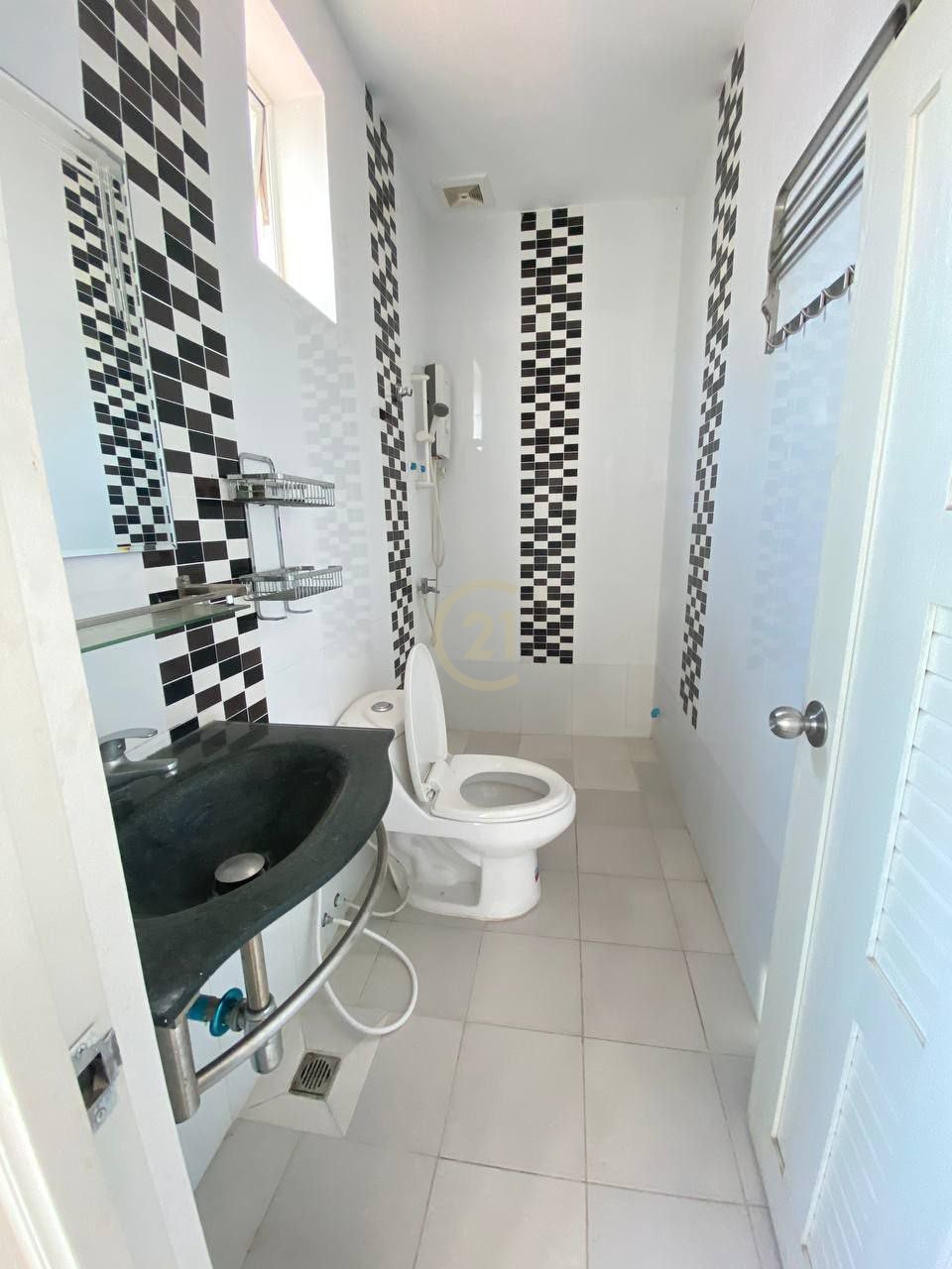 1 Bedroom For Rent At Toul Tompung