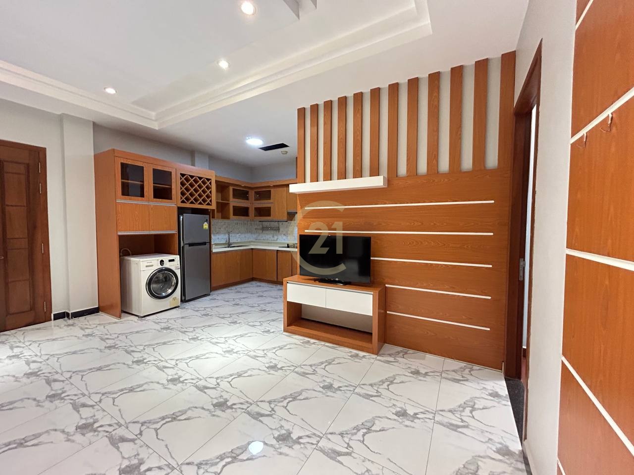 2 Bedroom For Rent At Psar Derm Thkov