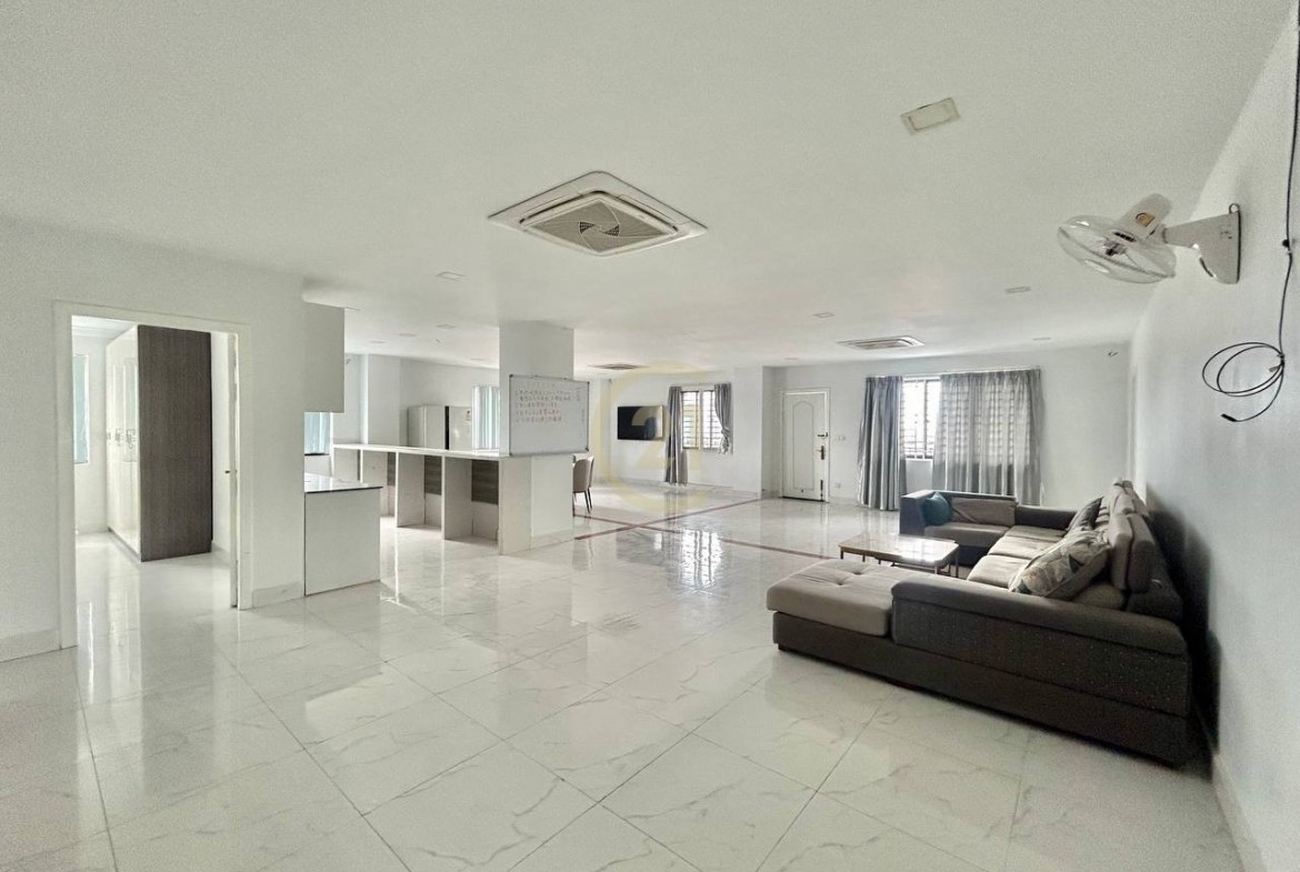 Pent House For Rent At Psar Derm Thkov