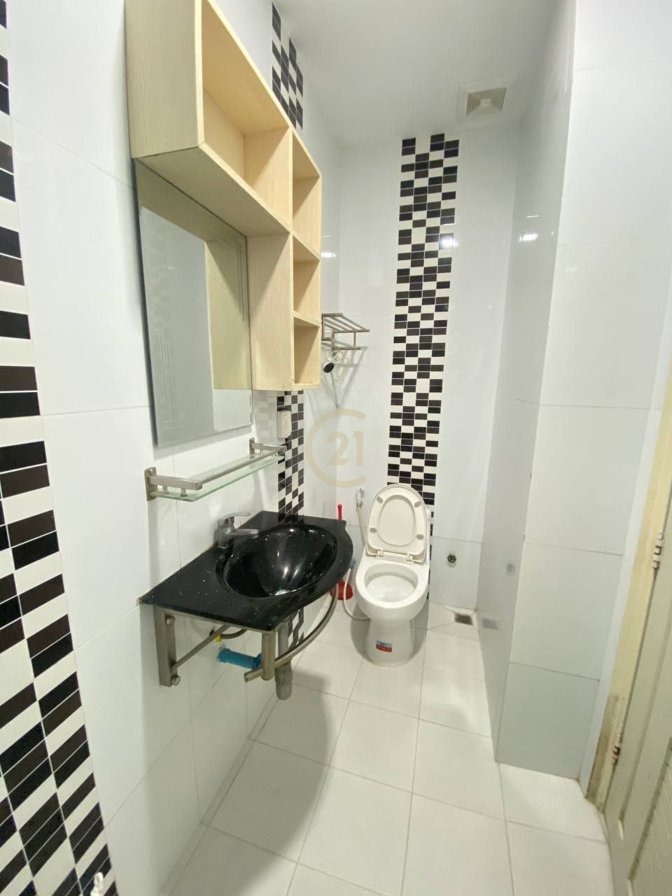 1 Bedroom For Rent At Toul Tompung