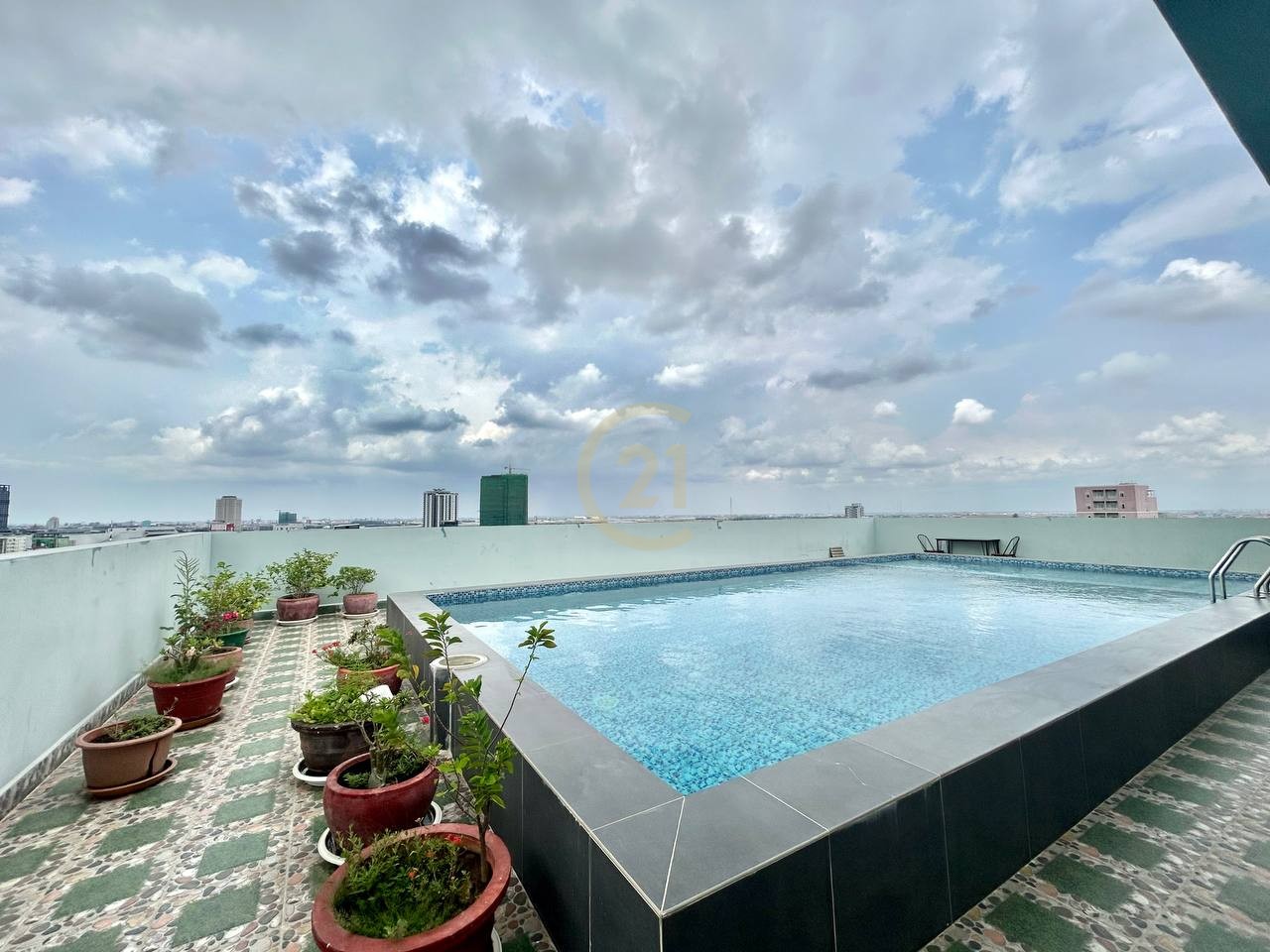 1 Bedroom For Rent At Psar Derm Thkov