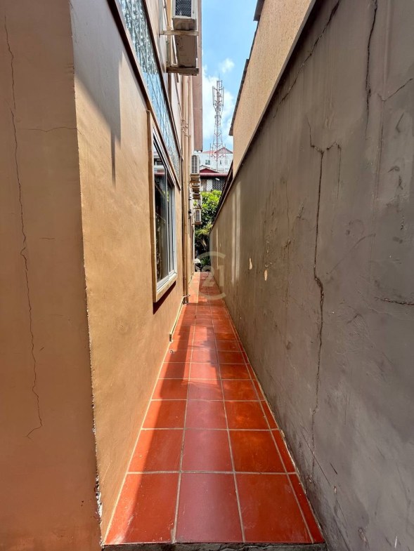 Villa For Rent At Toul Kork