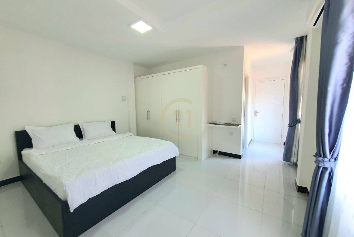 Brand new 01BR for rent at Tonle Bassac